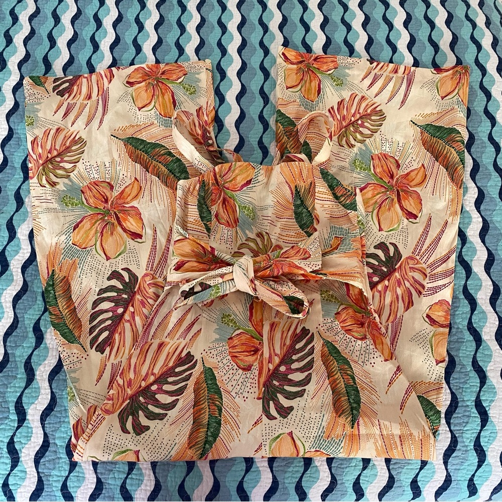 shore brand jumpsuit - Picture 5 of 12